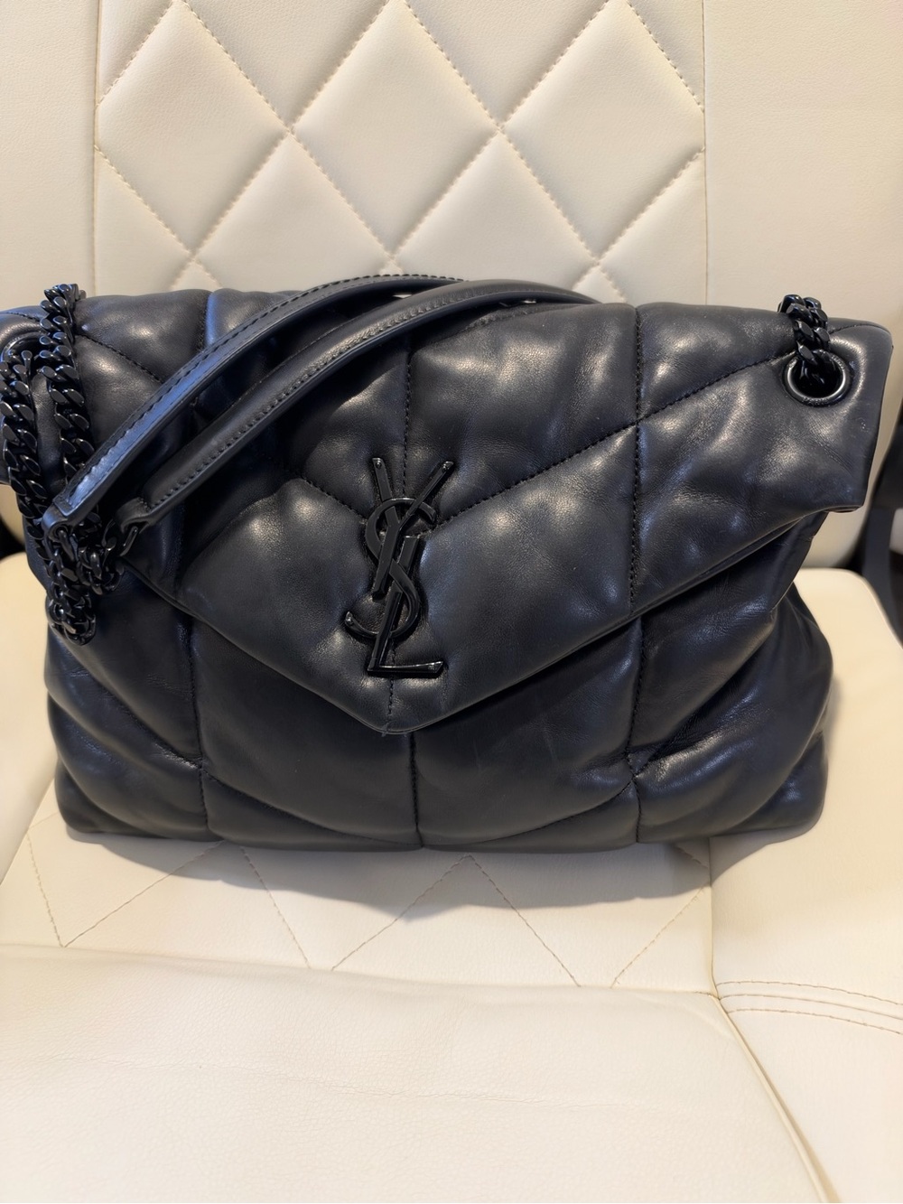 Saint Laurent Quilted Loulou Soft Chain Shoulder Bag in Black